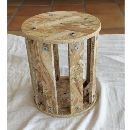 06 - Râtelier à foin pour lapin ou cochon d'inde